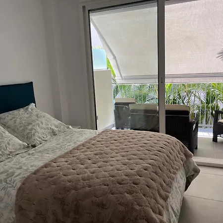 Tesoro Galeon شقة *